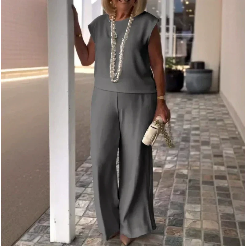 Women's Crew Neck Sleeveless Top and Pants Set